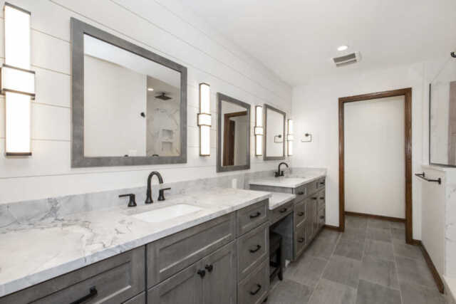 Brady3-Bathroom1-1080x720