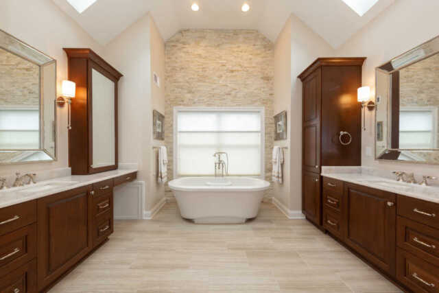 Brady3-Bathroom22-1080x720