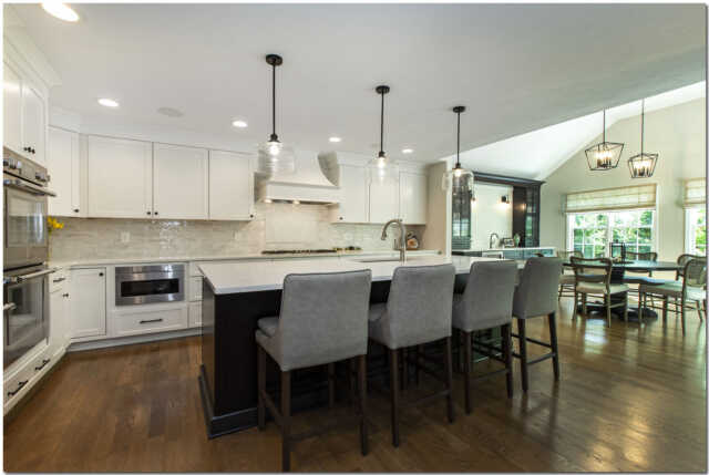 Brady3-Kitchen-9