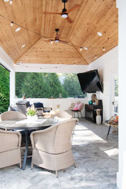 Brady3-Exteriors-F252